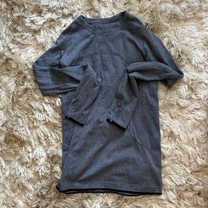 Lululemon shirt S / grey